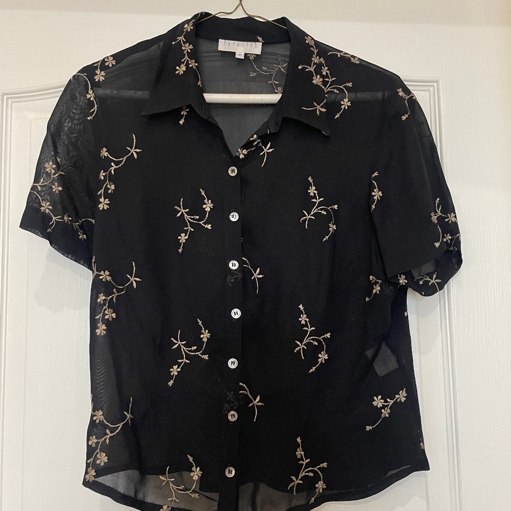 Beautifully Embroidered Sheer Black S/S Bouse by Parallel in Size M